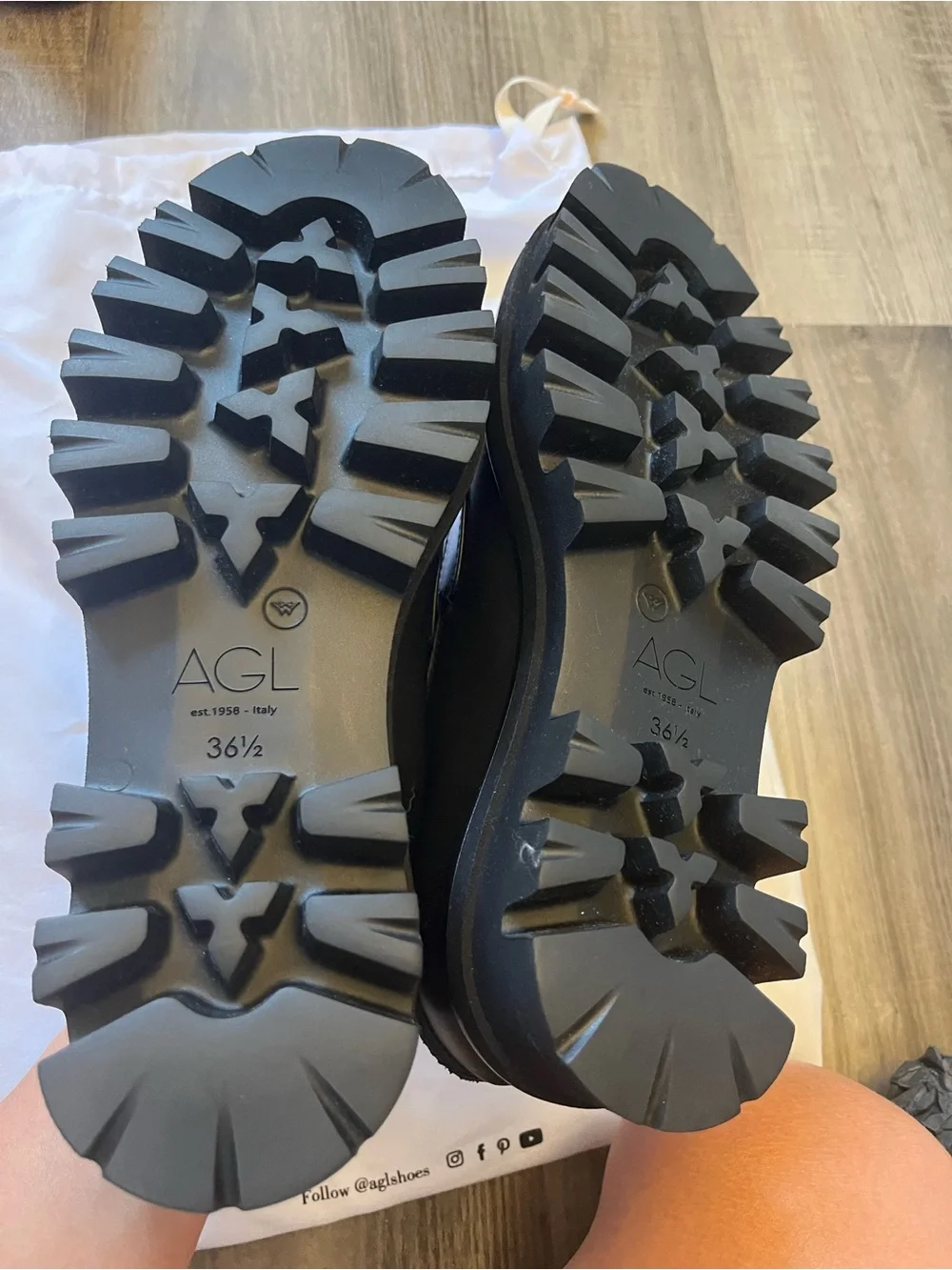 AGL women’s lug loafers size 6.5